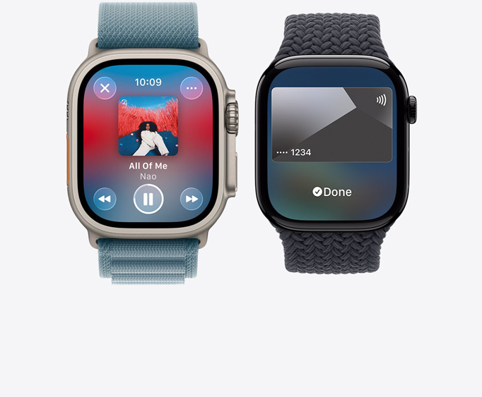 Apple Watch Ultra 3 med urkasse av naturlig titan viser Musikk-appen med Spilles nå på skjermen. Apple Watch Series 11 med urkasse av aluminium i gagatsvart viser Apple Pay-skjermen med et Apple Card