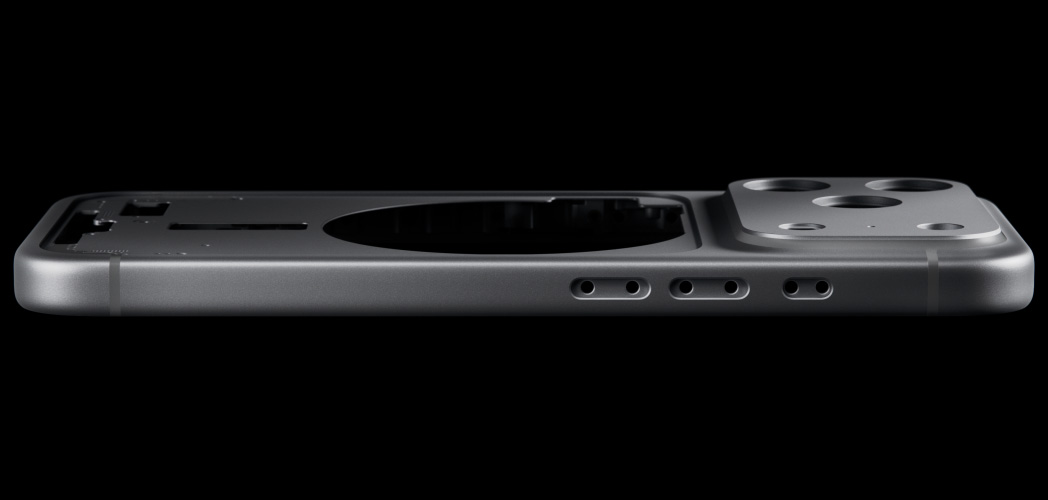 iPhone 17 Pro, face arrière, boîtier monobloc en aluminium forgé